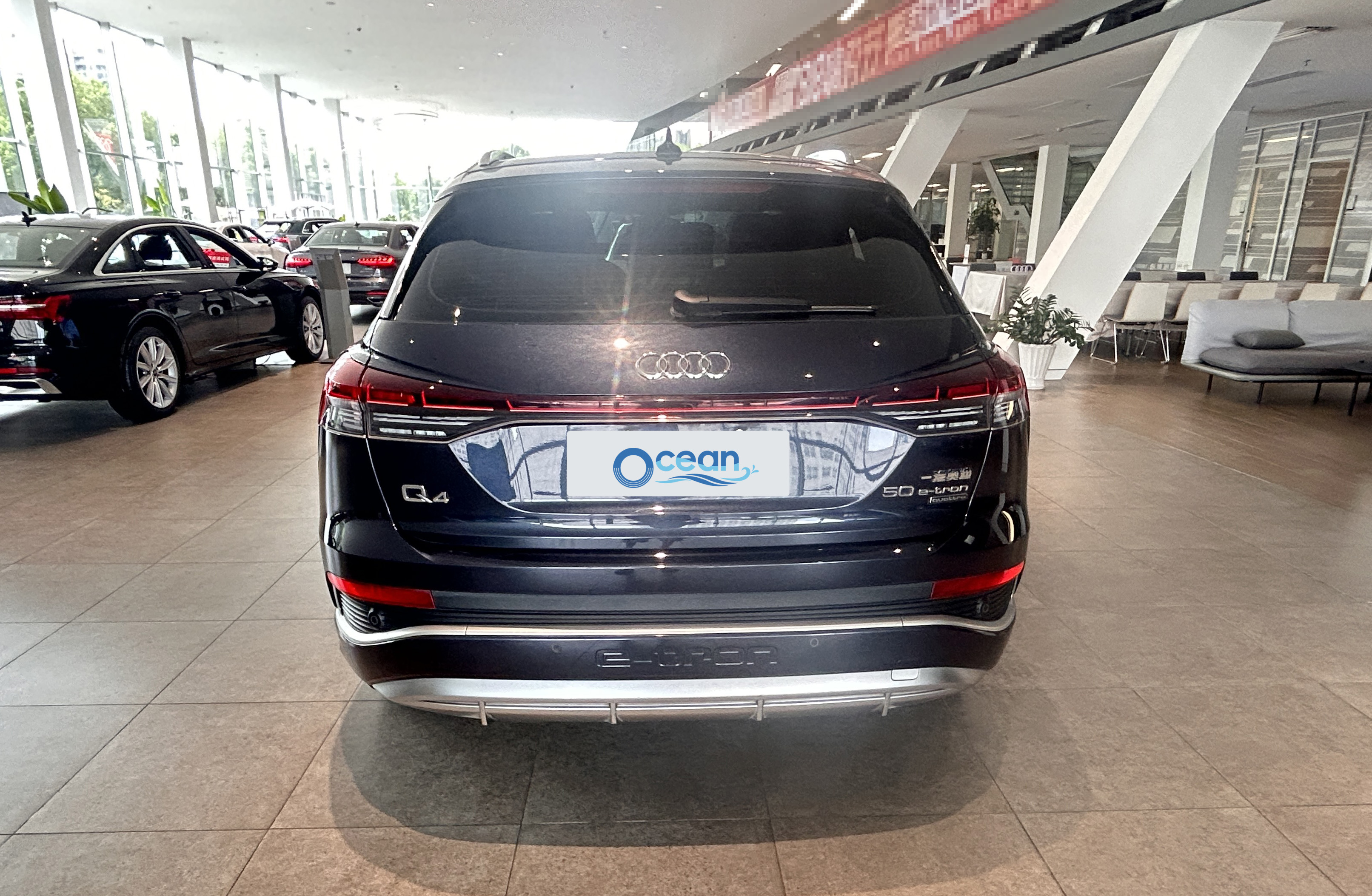 Q4-ETRON